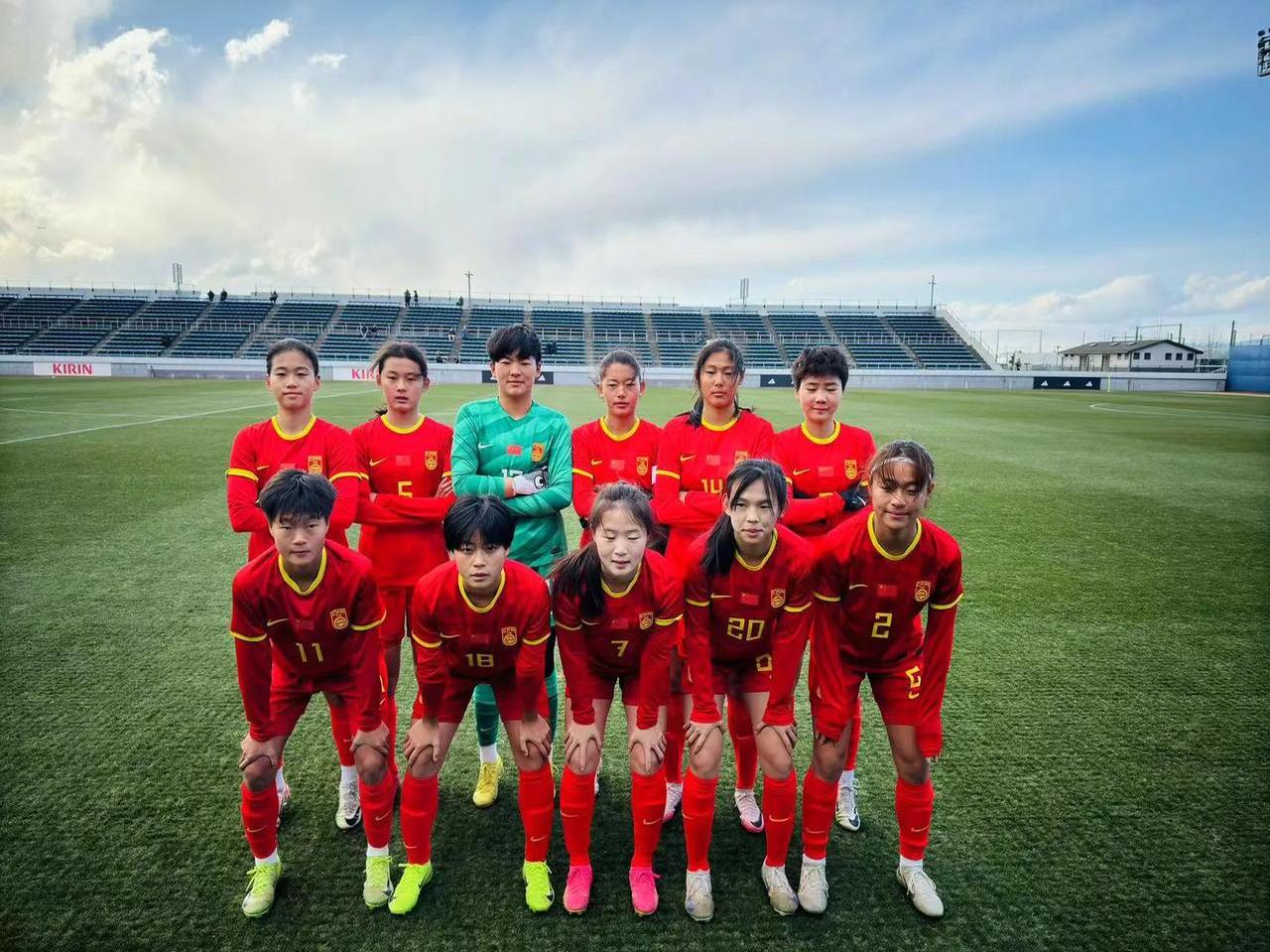 华体会体育登录入口-人气女队重磅登场：国际赛场女足环球巡演的简单介绍